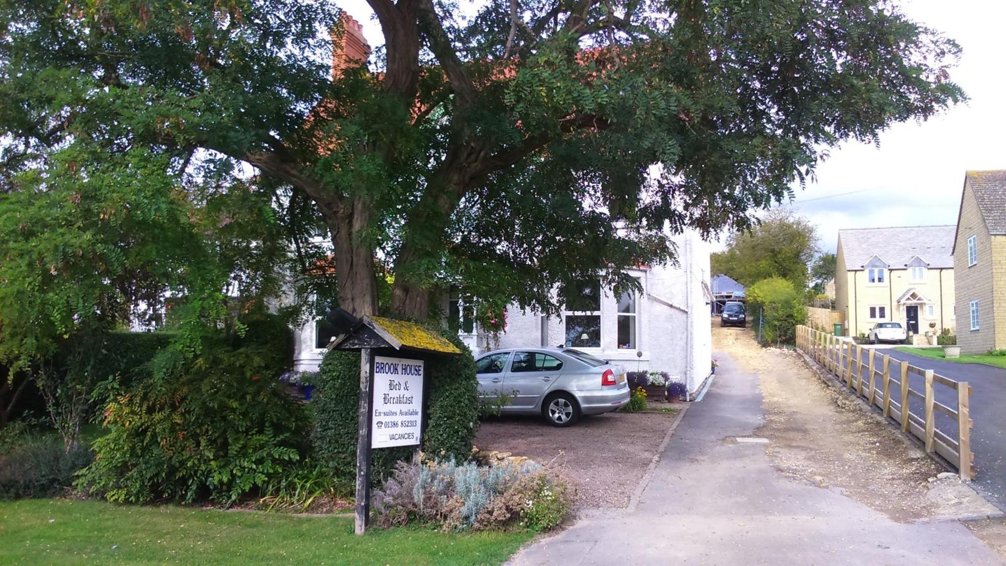 Brook House Bed & Breakfast Broadway  Eksteriør bilde