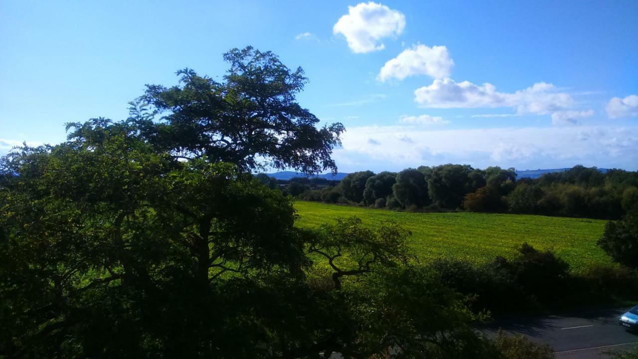 Brook House Bed & Breakfast Broadway  Eksteriør bilde